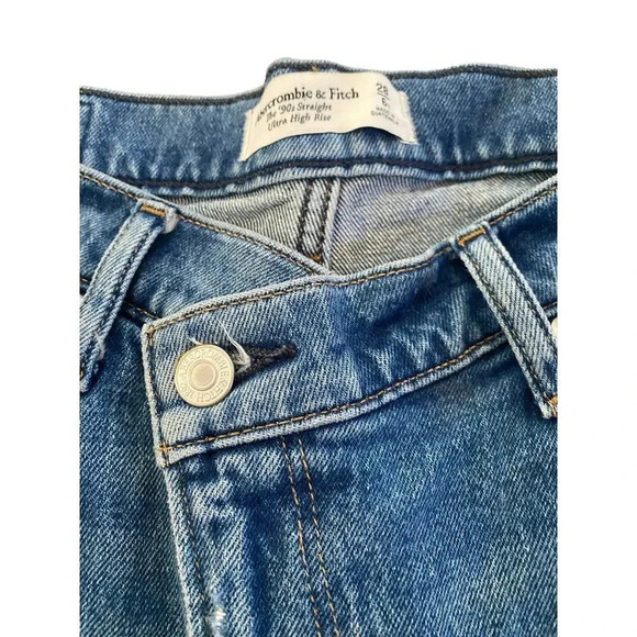 Abercrombie & Fitch The 90s Straight Ultra High Rise Denim Jeans Size 28/6s - Picture 5 of 7